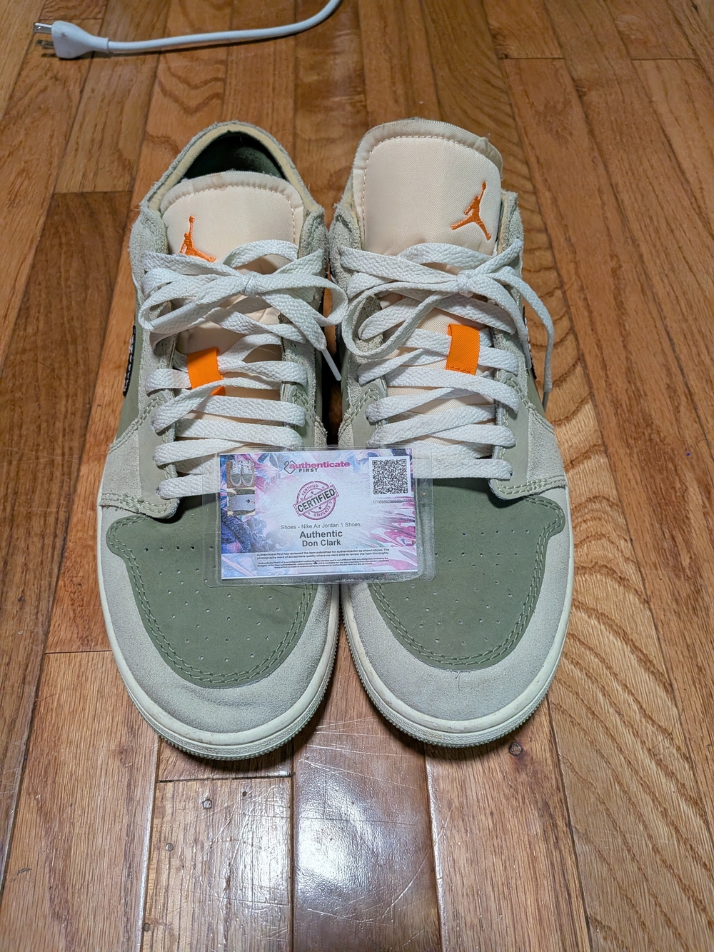 Authenticated Nike Men’s Low-Top Sneakers in Olive, Cream & Orange